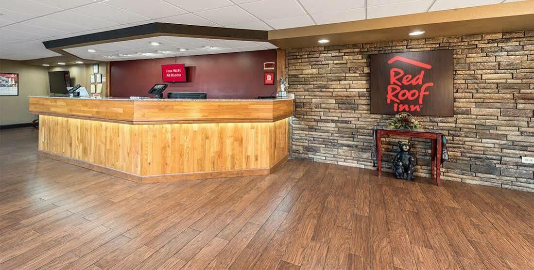 Red Roof Inn & Suites Pigeon Forge Parkway Exterior foto